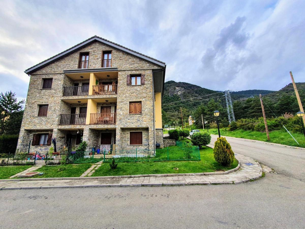 Apartamento De Montana Y Esqui En El Pirineo Aragones, Villanua - Wifi Exterior photo